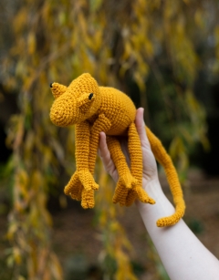Kerry the Chameleon: Yellow