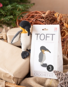 Raegan the King Penguin Kit
