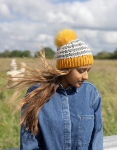 TOFT Yellow Pom Pom