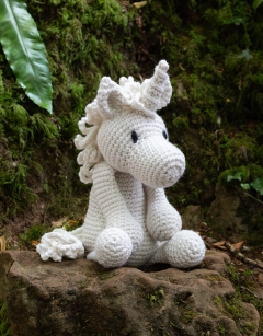 Large Magical Unicorn
