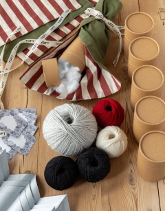 Make and Fill Six Cracker Bundle