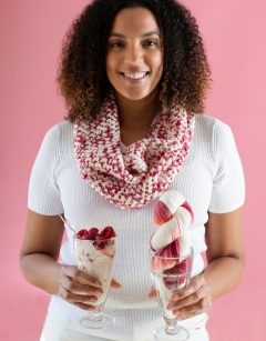 Raspberry Ripple Cowl