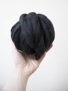 Charcoal Roving 100g