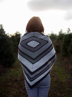 Thuja Throw pdf