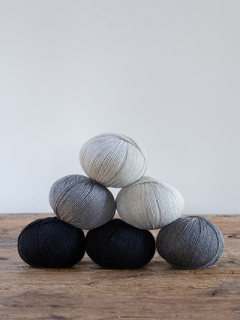 Thuja Throw pdf