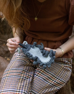 Woodlouse Hook Case
