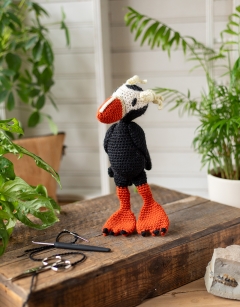 Wes the Tufted Puffin