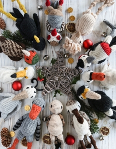 The 12 Birds of Christmas Yarn Bundle