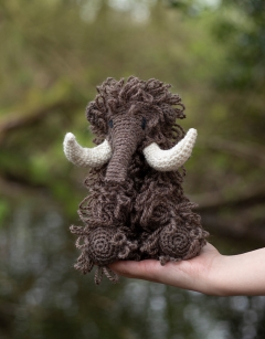 Senka the Woolly Mammoth