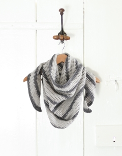 Wraysbury Shawl