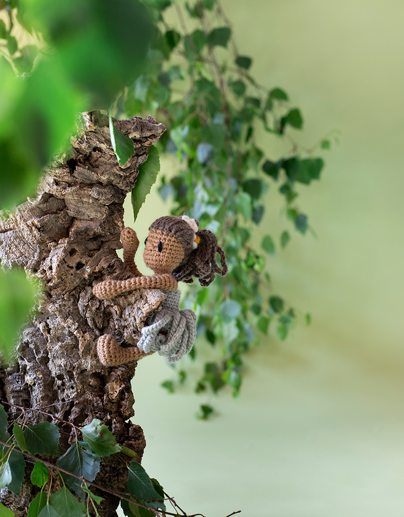 Thumbelina Fairy Tales Crochet Kit | TOFT