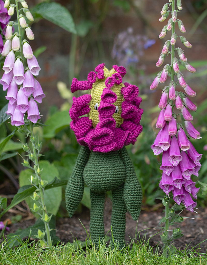 TOFT Alexandra's Garden Flowers Crochet Book