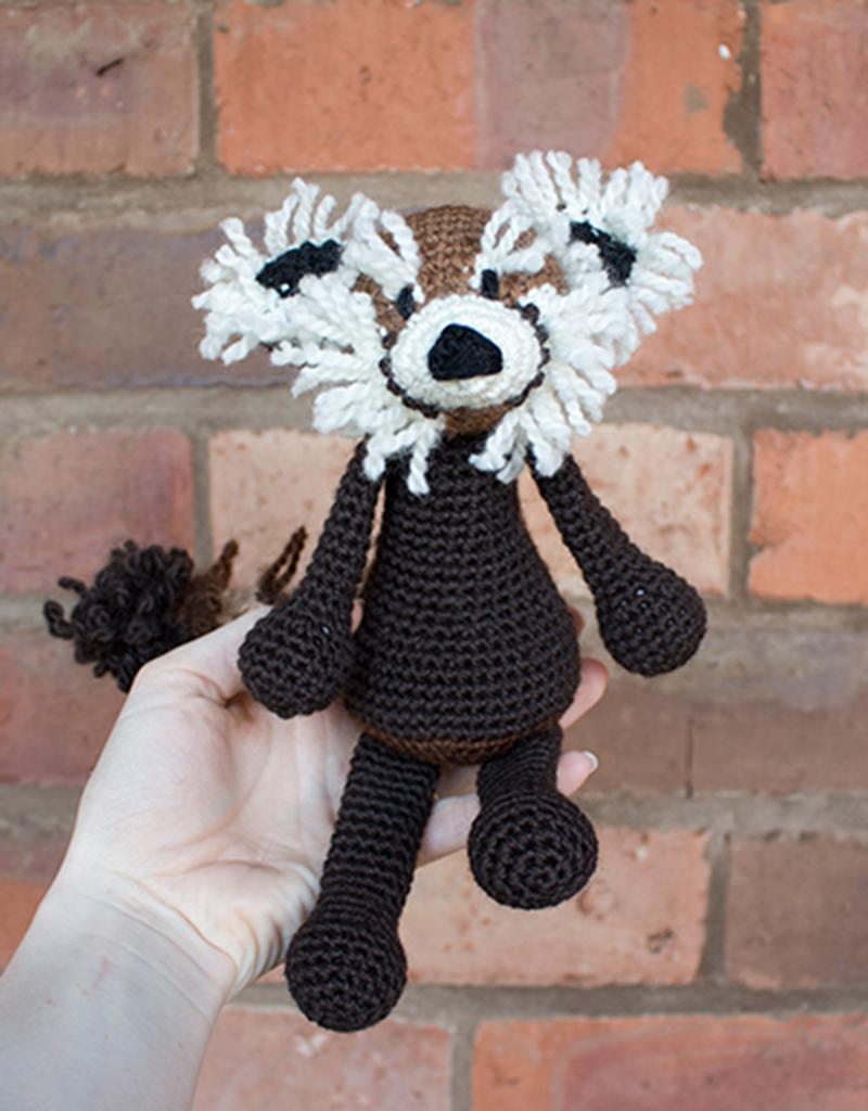Gloria the Red Panda Crochet Kit| TOFT