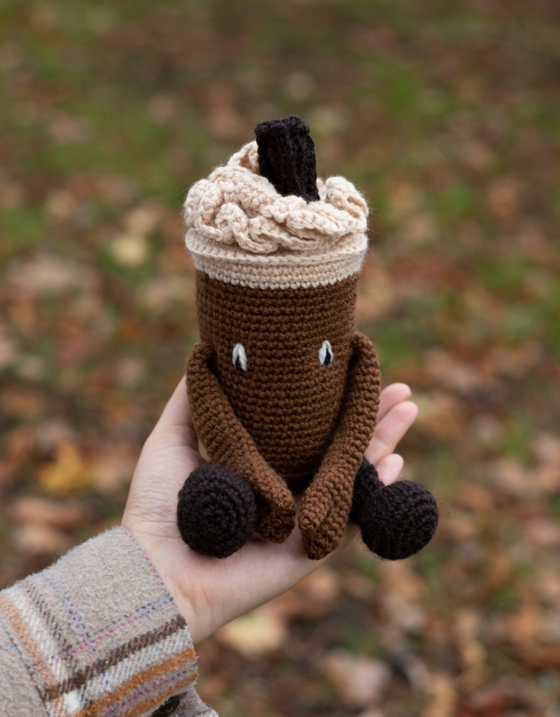 Deluxe Hot Chocolate Crochet Kit| TOFT