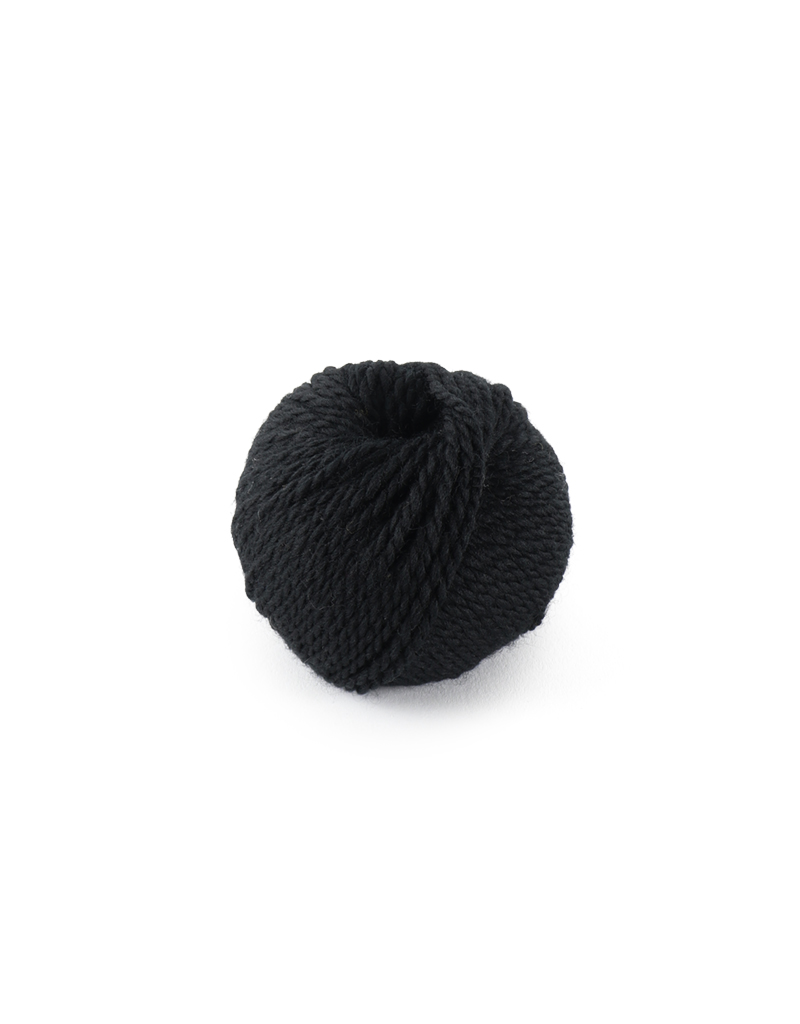 25g Black DK Yarn for Knitting & Crochet