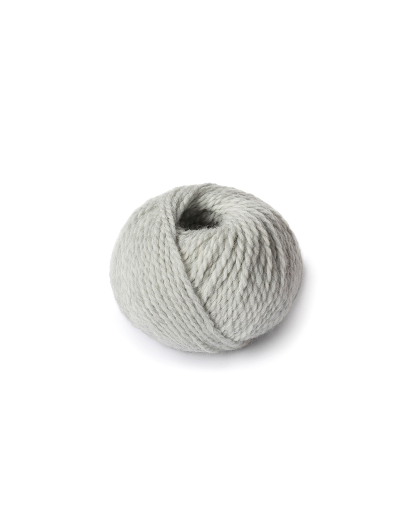 25g Silver DK Yarn for Knitting Crochet TOFT