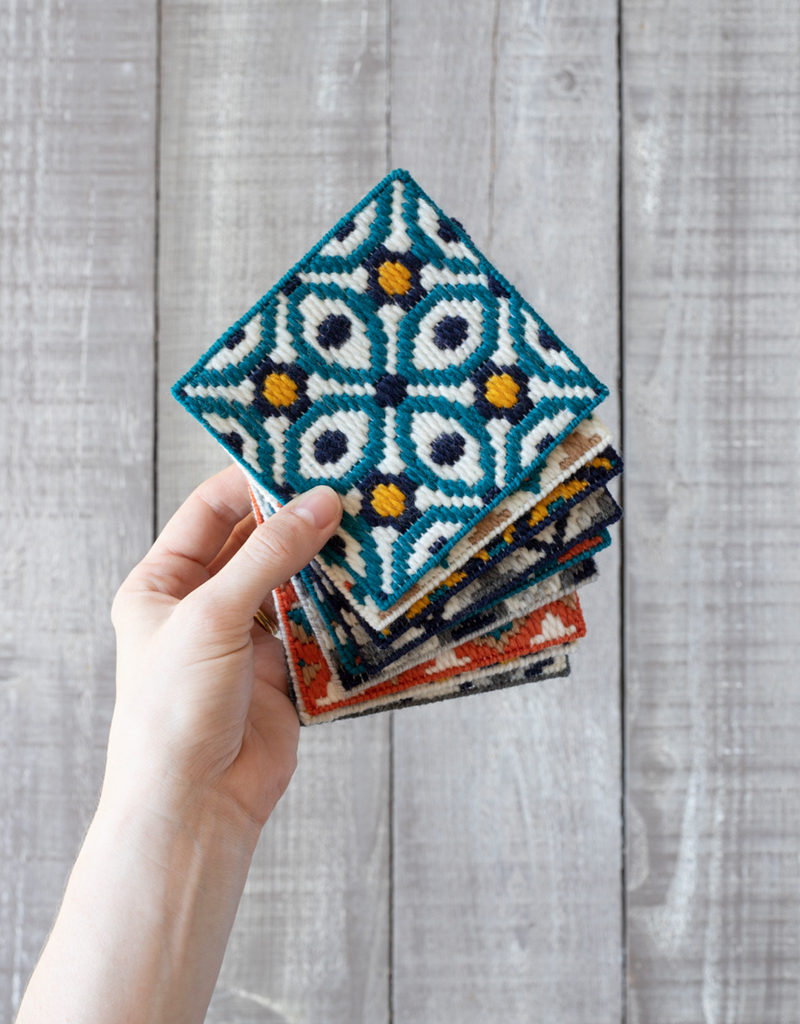 Twist Interlock Canvas for Needlework TOFT