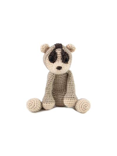 dylan the slow loris, eds animals, edwards crochet, edwards menagerie, kerry lord