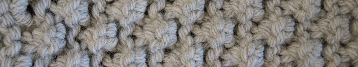 knitting trinity stitch close up